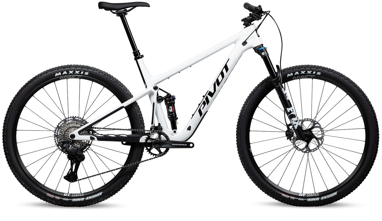MACH 4 SL (2026) - Pivot Cycles NZ