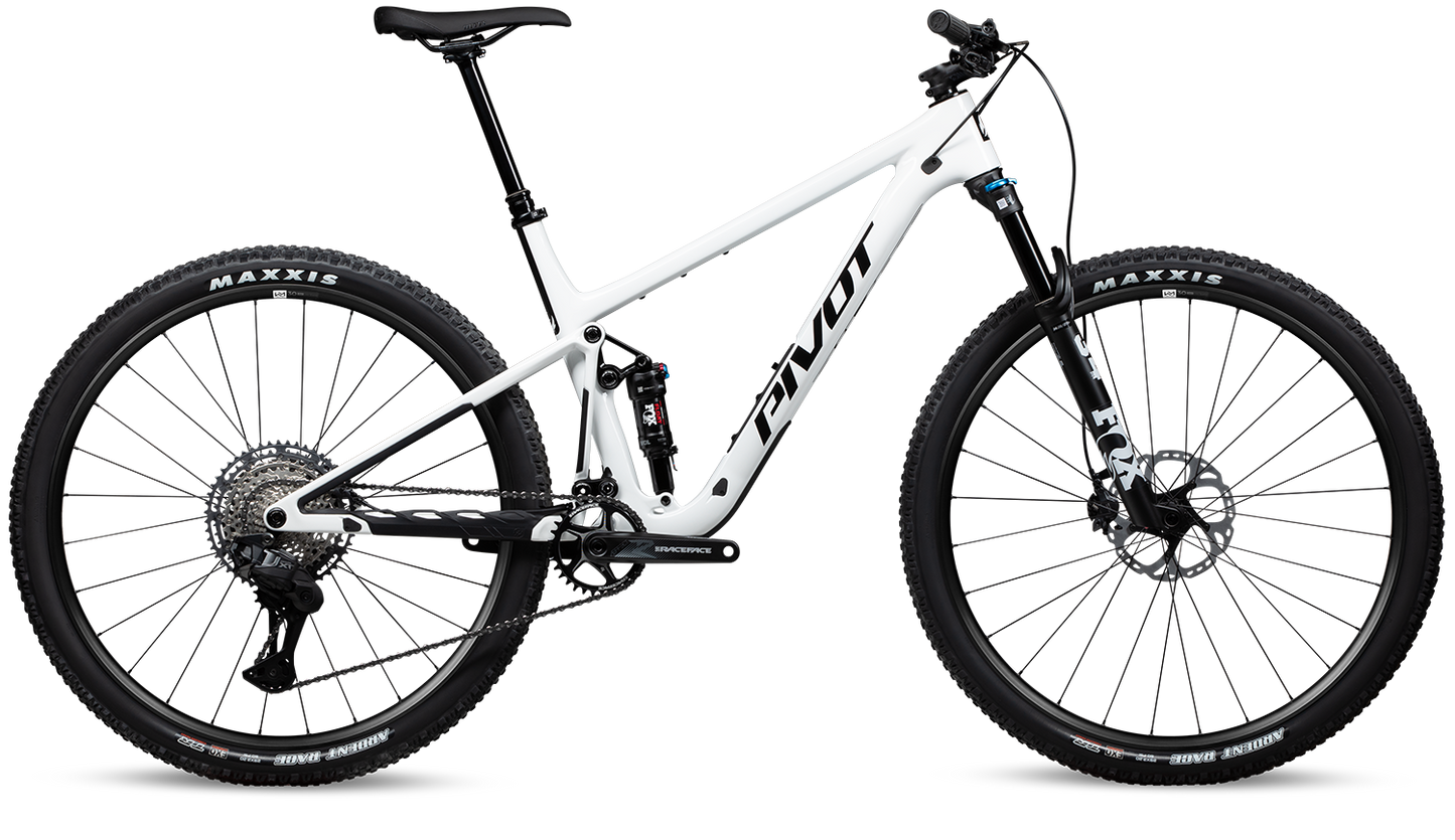 MACH 4 SL (2026) - Pivot Cycles NZ