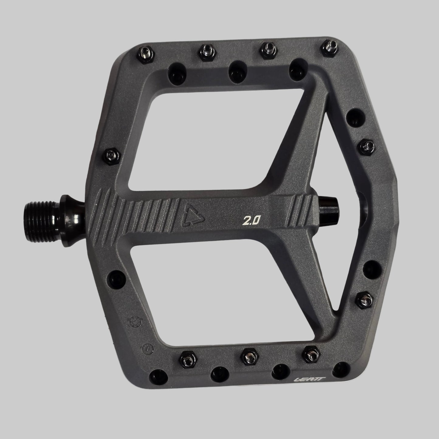 Leatt 2.0 Composite flat pedal granite